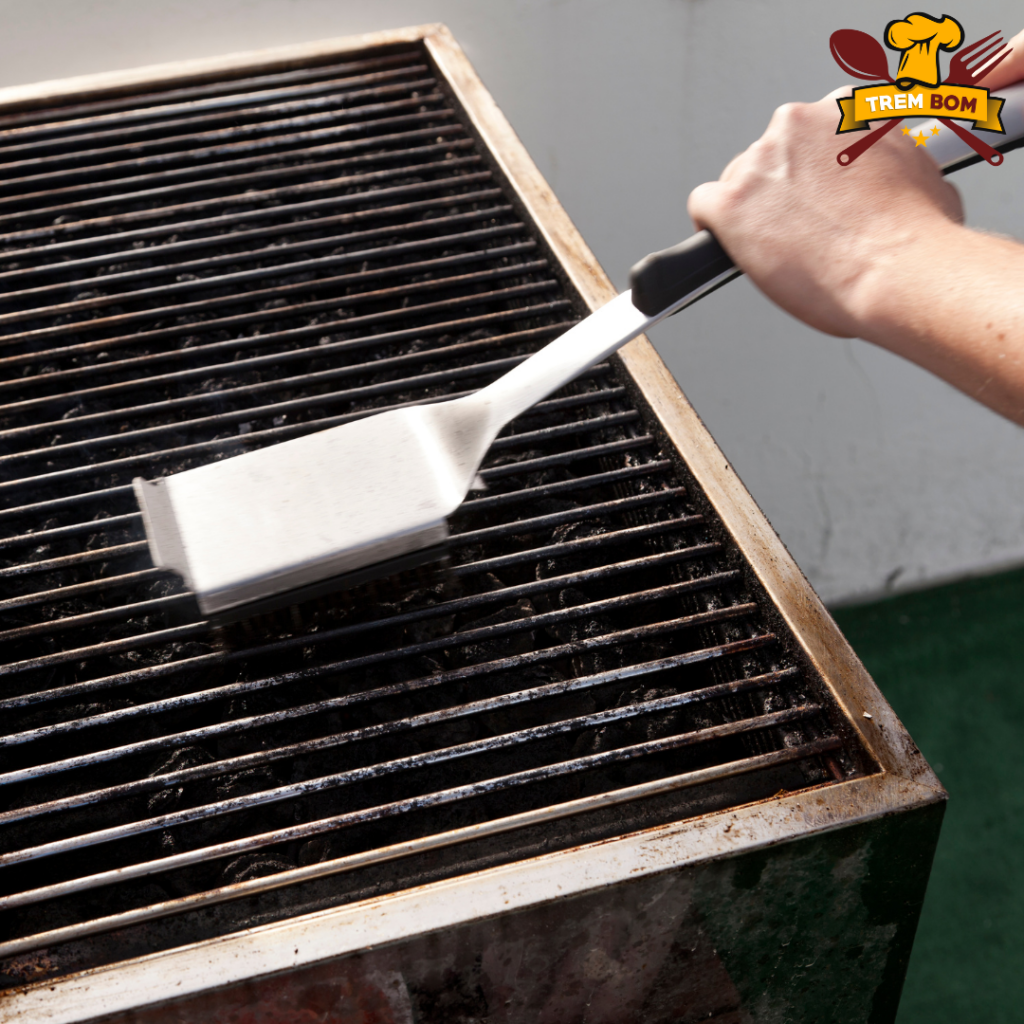 clean grill to keep mice out